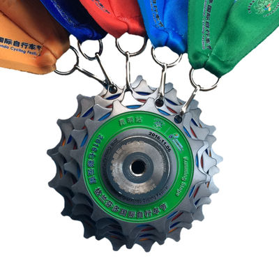 acheter Médailles de course de vélo en alliage de zinc / laiton avec logo imprimé Médailles de cyclisme personnalisées fabrication en ligne