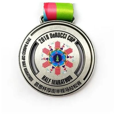 acheter Médaille de course personnalisée de 70 mm / Médaille d'argent ancienne en relief 3D fabrication en ligne