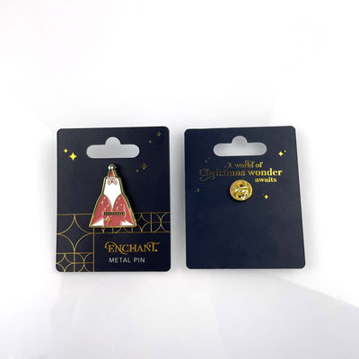 Une épingle métallique de Noël de qualité supérieure Une touche festive d'art émaillé pour les événements de Noël